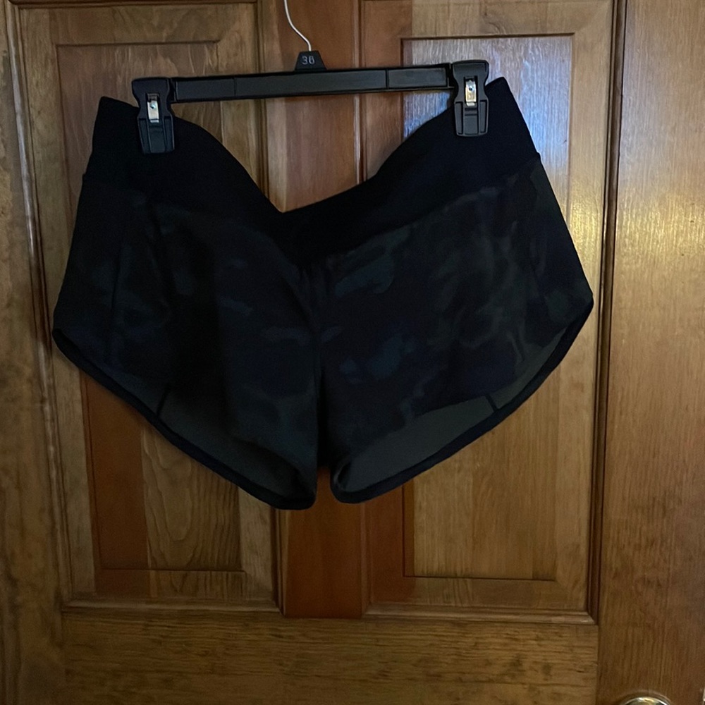 🎉 Lululemon Speed Up LR Shorts 🎉